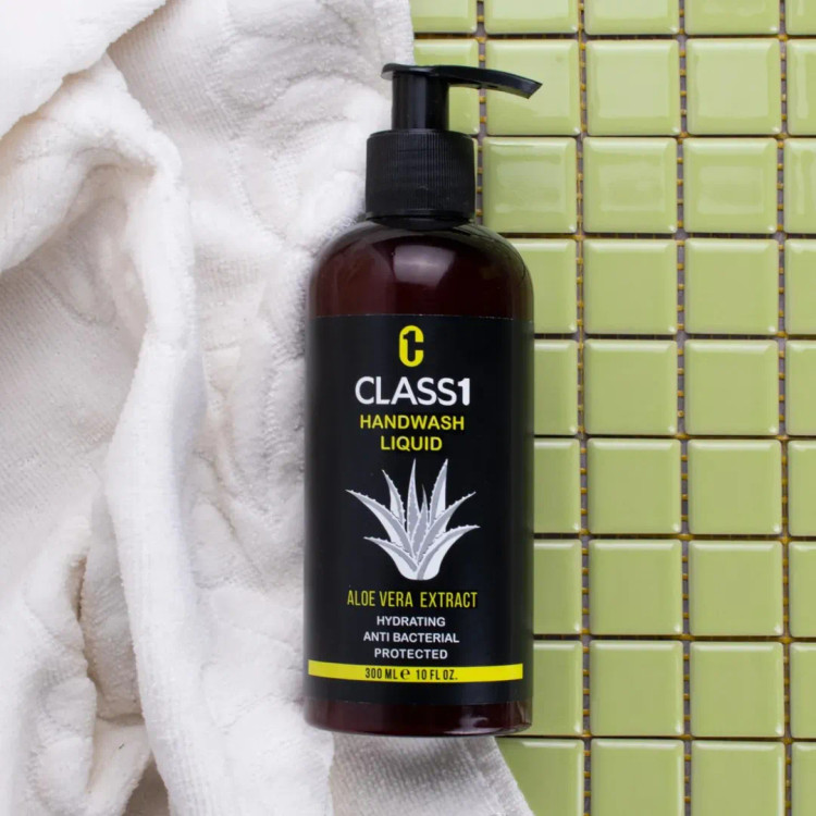 مایع دستشویی کرمی کلاس یک ۳۰۰ میل — حاوی عصاره آلوئهورا، مرطوبکننده و نرمکننده دستها